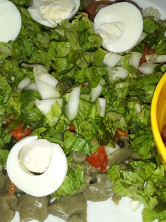 A picture of Dan wake with lettuce (Xubeedat Cuisine).
