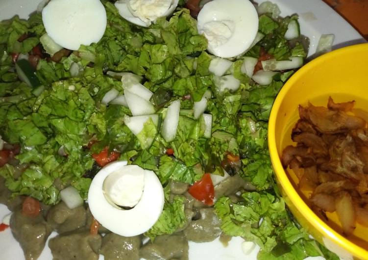 Recipe of Speedy Dan wake with lettuce (Xubeedat Cuisine)