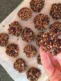 Banana double choc cookies