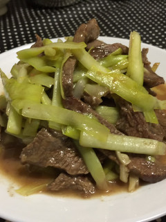 韭黃炒牛肉 的食譜成品照片