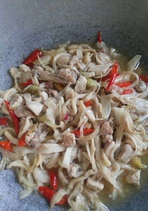 Foto resep Tumis jamur ayam cincang