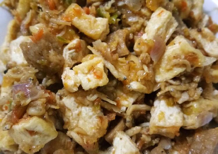 Tahu campur teri medan
