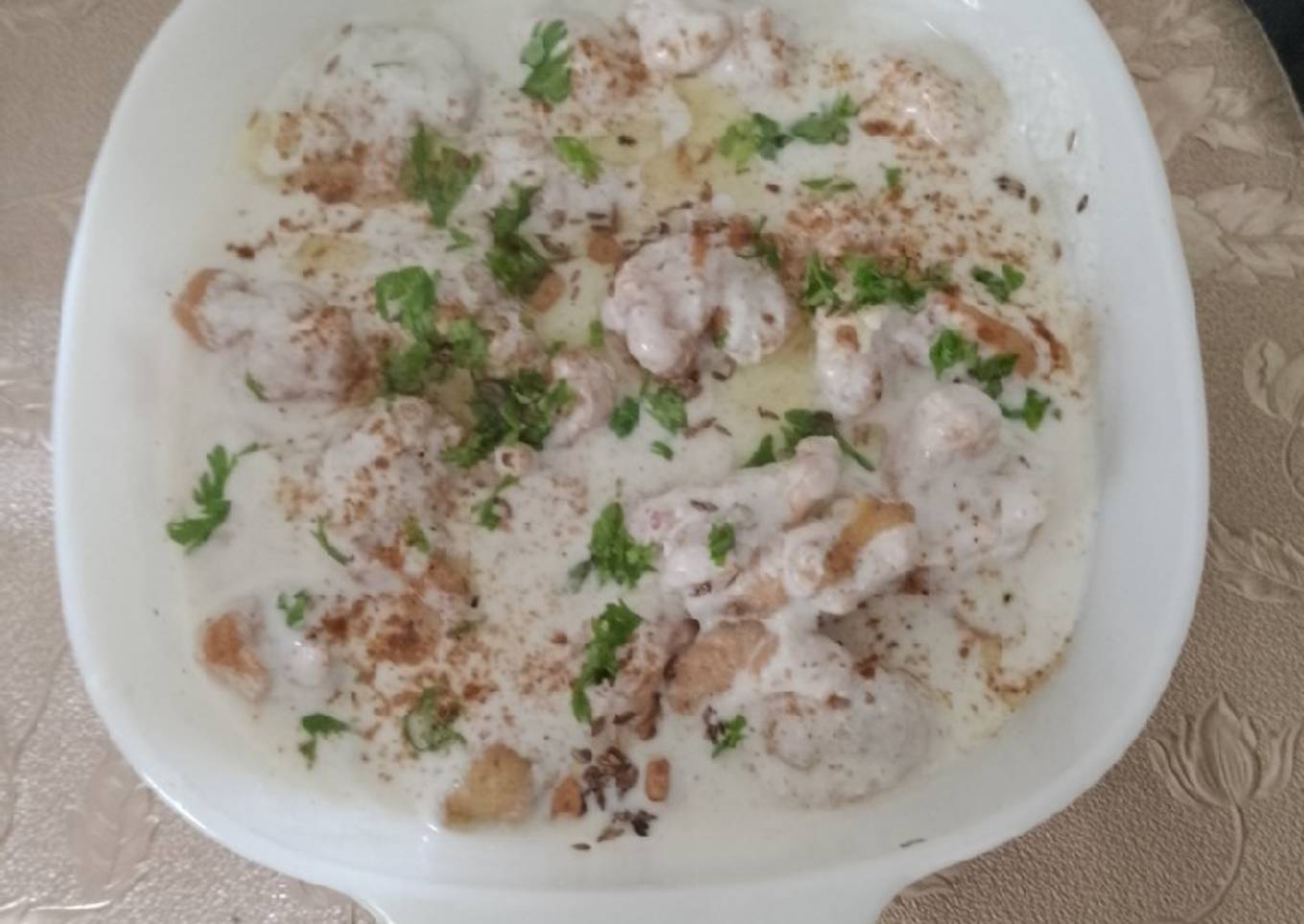 Garlic Dahi Baray (Dahi phulkia)