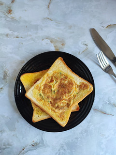 Foto resep Roti Tawar telur