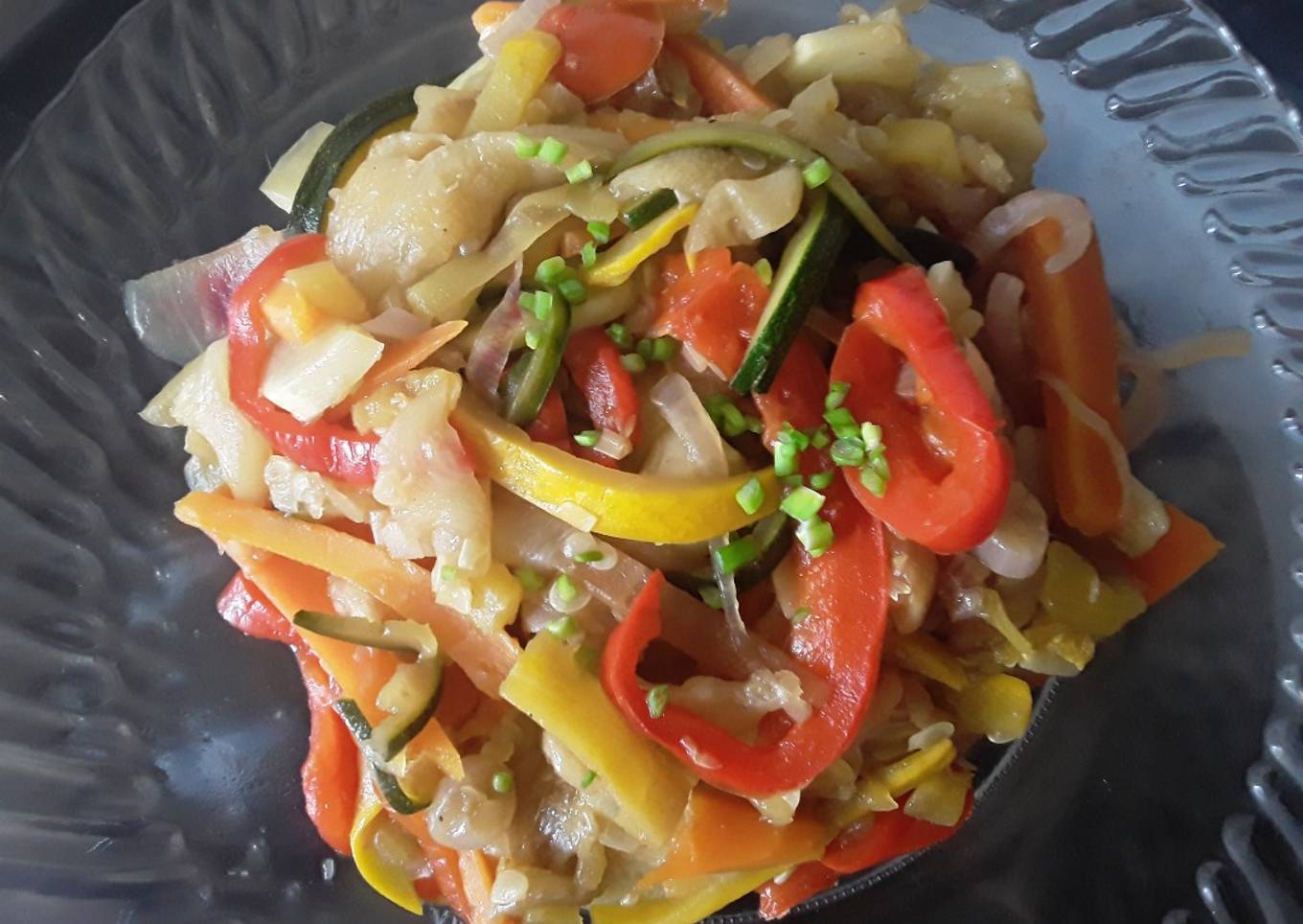 Muuuchos Vegetales en salsa agridulce.. 🥒🌶🌰🥕🍍🍯😜😛😜