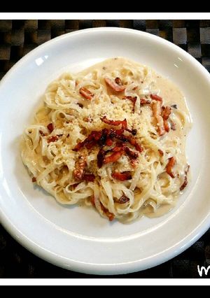 Una foto de Noodles a la carbonara sin huevo