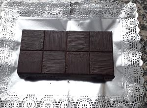 Foto principal de Turrón de chocolate trufado con Cointreau