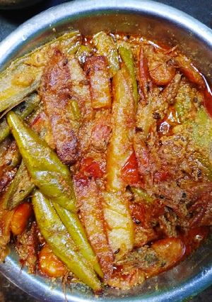 পটল চিংড়ি (potol chingri recipe in Bengali) রেসিপির প্রধান ছবি