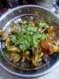 மஸ்ரூம் மிளகு பிரட்டல் (Mushrum milagu pirattal recipe in tamil) செய்முறை முக்கிய புகைப்படம்