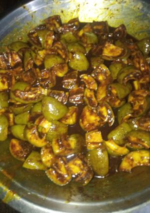 आम का अचार रेसिपी मुख्य फोटो