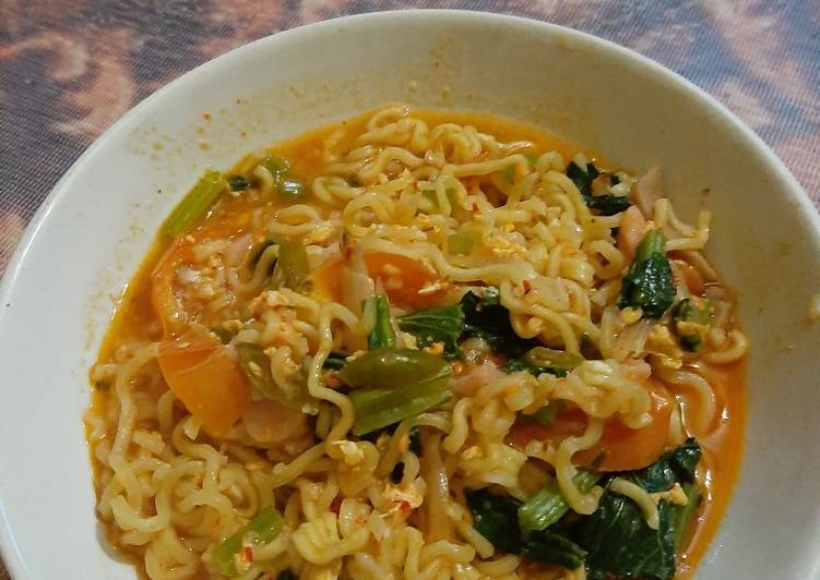 Indomie (gatau namanya indomie apa)