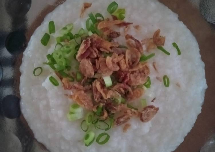 Cara Memasak Bubur Polos Enak Bergizi