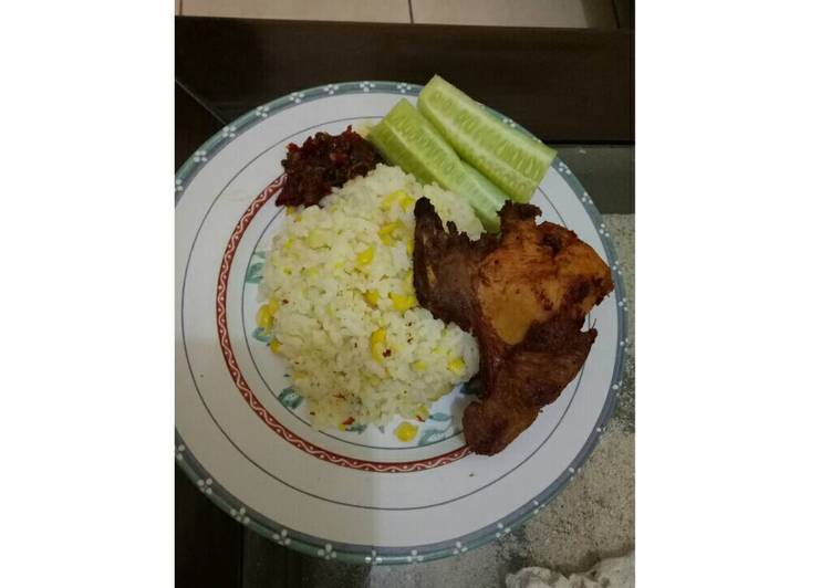 Resep Nasi jagung &amp; ayam kalasan Bikin Manjain Lidah
