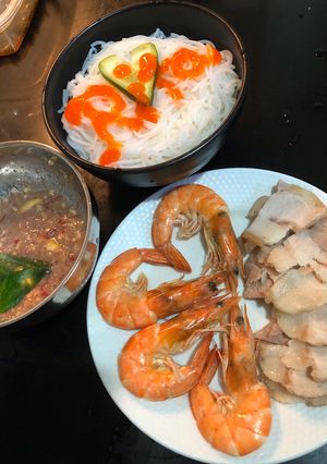 Hình của món Bún thịt, mắm, tôm.