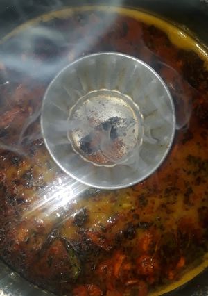 A picture of Smokey flavoured dal.