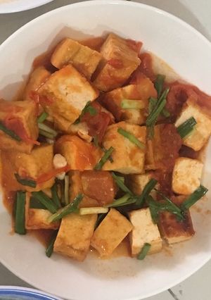 Hình của món Đậu hũ sốt cà chua.
