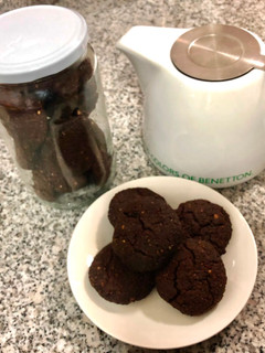 Una foto de Galletas de chocolate veganas, sin gluten