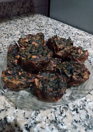 Una foto de Suspiros con hojas de remolacha