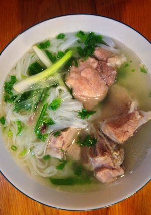 Hình của món Bánh đa sườn.