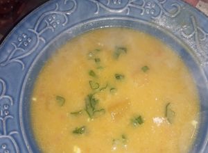 Una foto de Sopa crema de calabacín