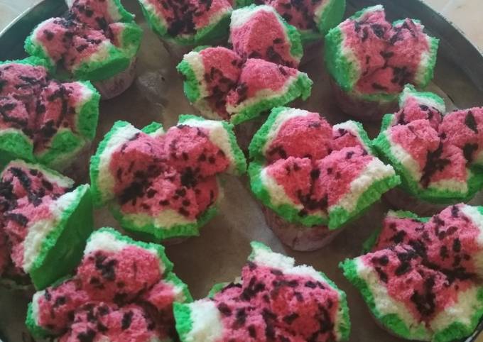 How to Make Appetizing Bolu kukus semangka