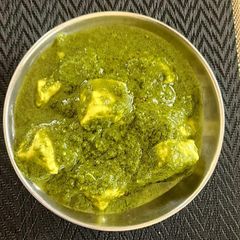 A picture of Palakh paneer authentic style.