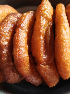 அதிரசம் (Athirasam recipe in tamil) செய்முறை முக்கிய புகைப்படம்