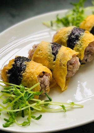 海苔蛋皮鮪魚五穀飯糰 的食譜成品照片