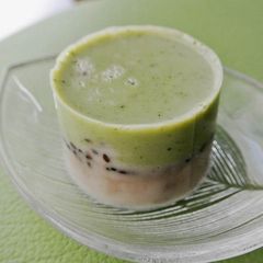 A picture of Kanten Dessert; Matcha milk with sesames.
