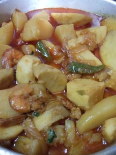 গাঠি কচু চিংড়ি মাছের ঝাল রেসিপির প্রধান ছবি