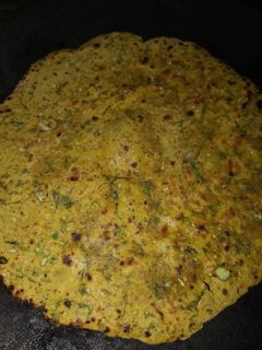 मसाला चीज पराठा (Masala cheese Paratha recipe in Hindi) रेसिपी मुख्य फोटो