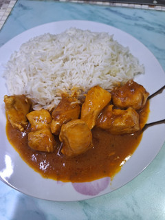 A picture of Chicken with Curry and Coconut Milk.