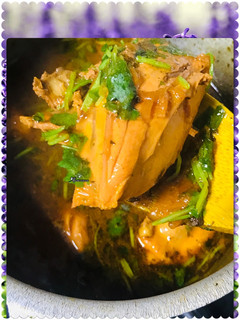 A picture of Chicken roast soup for breakfast.