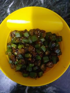 कुरकुरी भिंडी (kurkuri bhindi recipe in Hindi) रेसिपी मुख्य फोटो