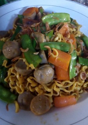 Foto resep Mie goreng bakso