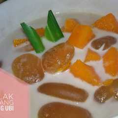 A picture of Kolak kolang kaling ubi.