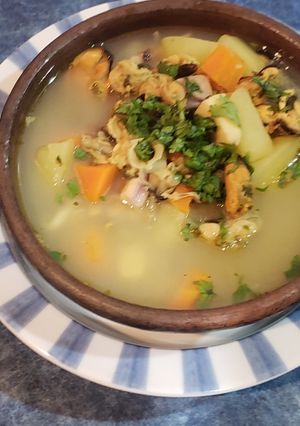 Una foto de Caldo de marisco
