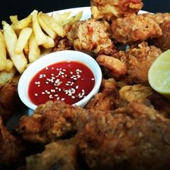 A picture of Chicken Broast 🐔🍗🍟.