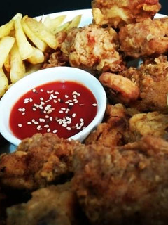 A picture of Chicken Broast 🐔🍗🍟.