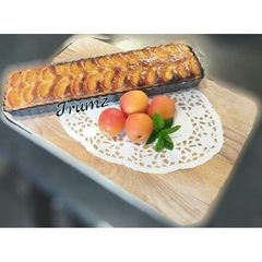 A picture of 🍑🍰Apricot Frangipane Tart🍰🍑.