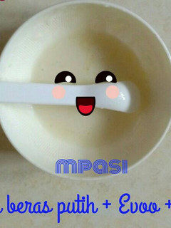 Foto resep Bubur beras putih #day 3 - MPASI