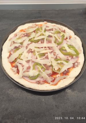 Glutén- és laktózmentes pizza recept fotója