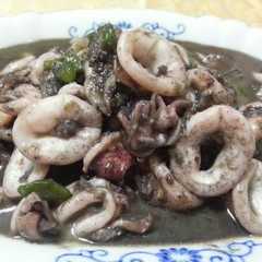 A picture of Cumi masak itam.