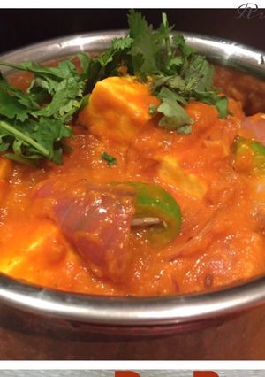 A picture of Restaurant Style Paneer Do Pyaza.