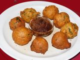 தேங்காய் போண்டா