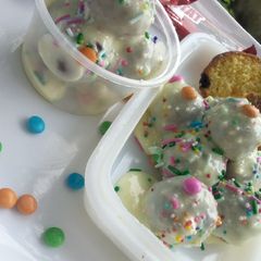 A picture of Cake Truffle Balls Candy.