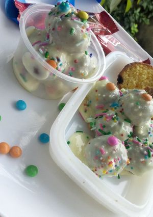 A picture of Cake Truffle Balls Candy.