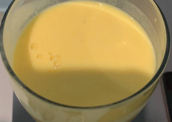 Mango and skimmed milk smoothie Recipe by SD Aly - Cookpad