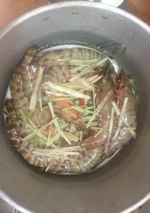 Hình của món Tôm hấp bia ngồi nhậu thì tuyệt.