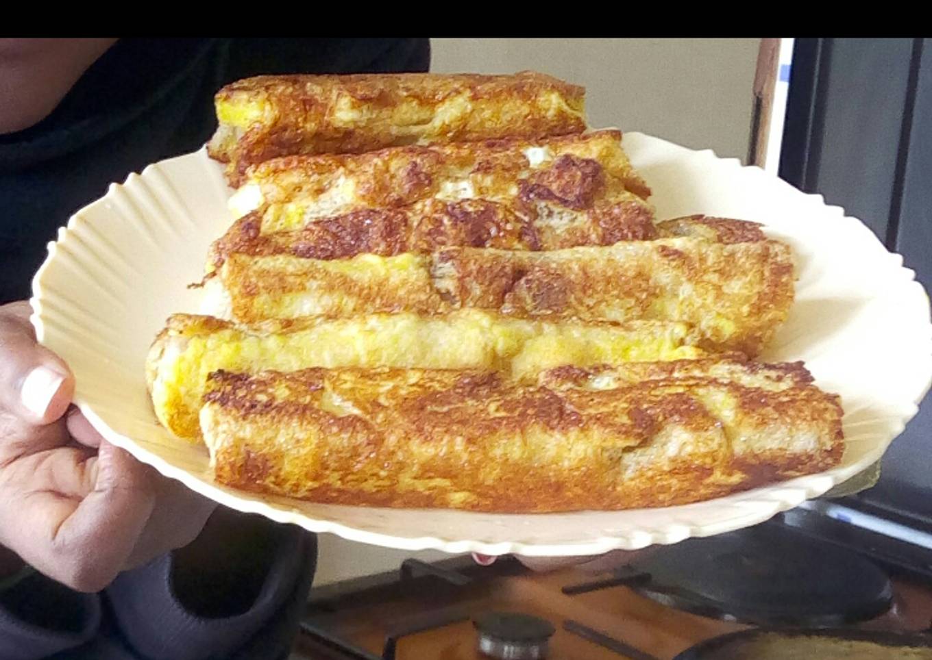 Bread -Sausage rolls#author marathon